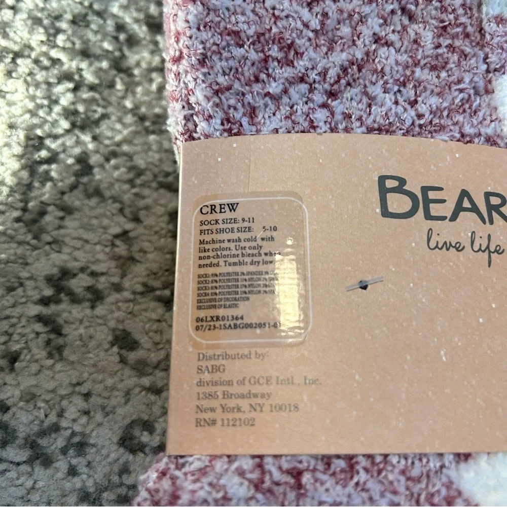 NWT BearPaw Burgundy & White 4 Pair Super Soft Cozy Crew Socks